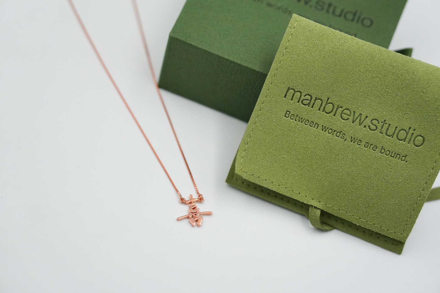 SAMEACH Pendant Necklace